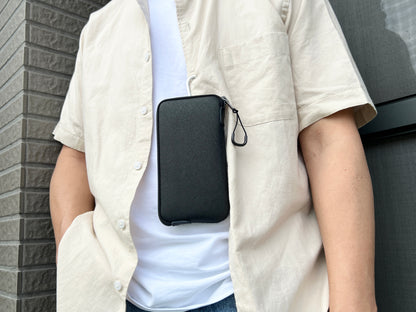 OneJoy mobile phone bag, mobile phone protective bag, portable lightweight and thin zipper-opening smart phone case with hook buckle